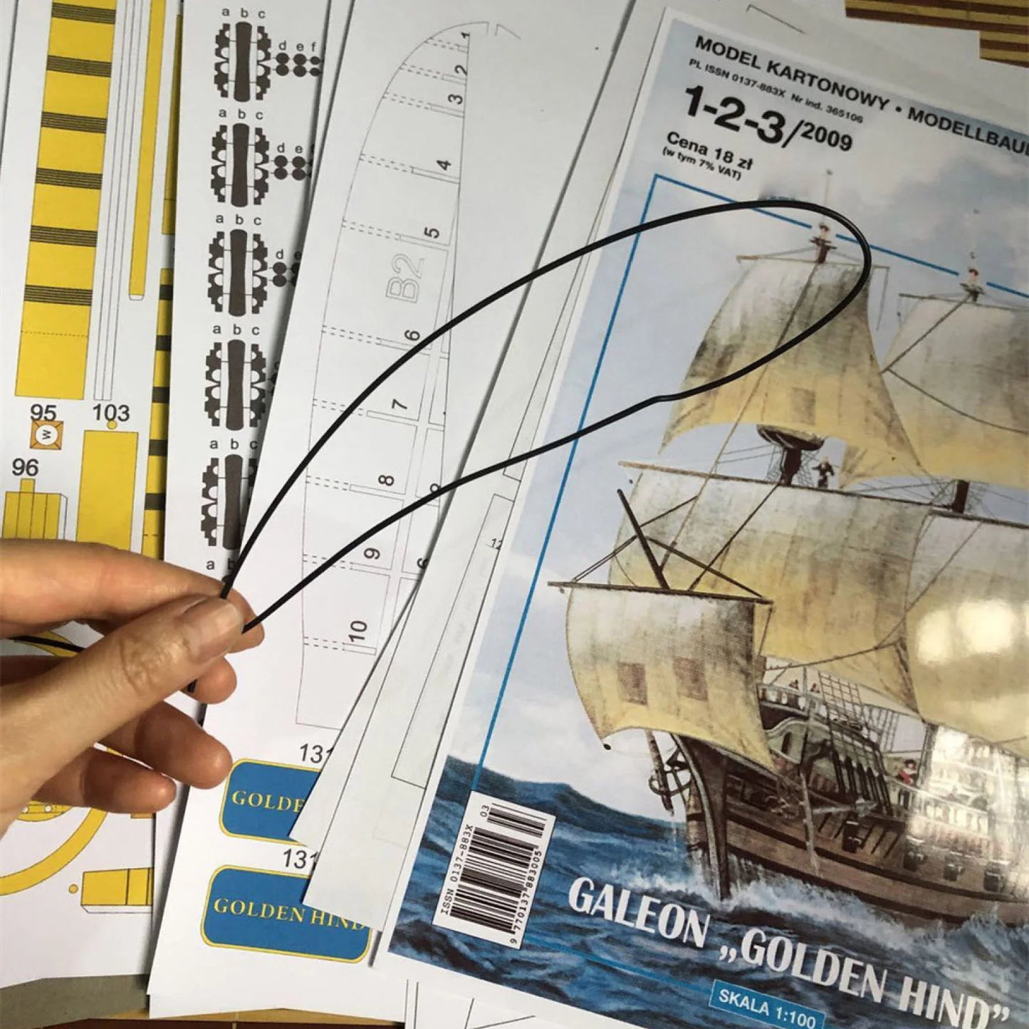 3D Paper Puzzle 1/100 Galeon Golden Hind Sail Battleship DIY Paper Model Sailboat Craft Assembly Kit Easy to Build Kids Toy Gift