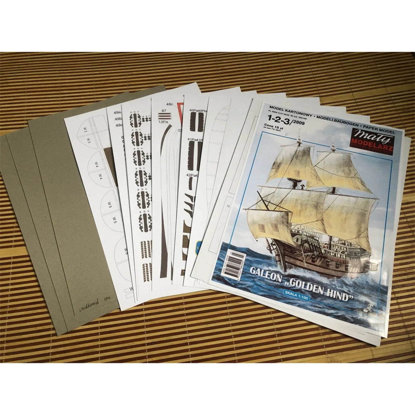 3D Paper Puzzle 1/100 Galeon Golden Hind Sail Battleship DIY Paper Model Sailboat Craft Assembly Kit Easy to Build Kids Toy Gift